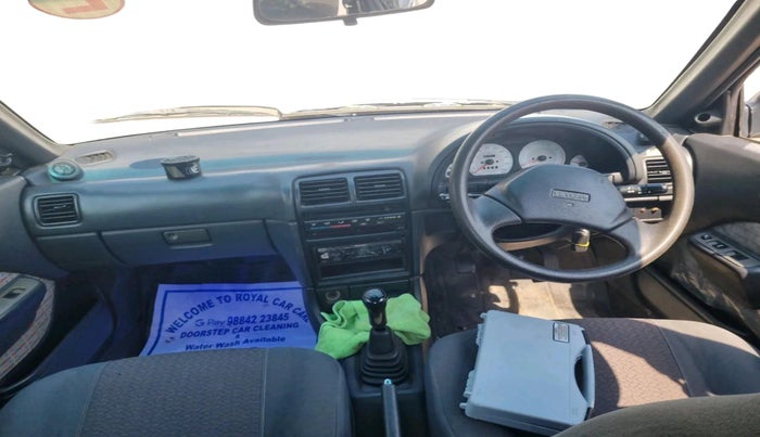 2004 Maruti Esteem LXI, Petrol, Manual, 36,701 km, interior