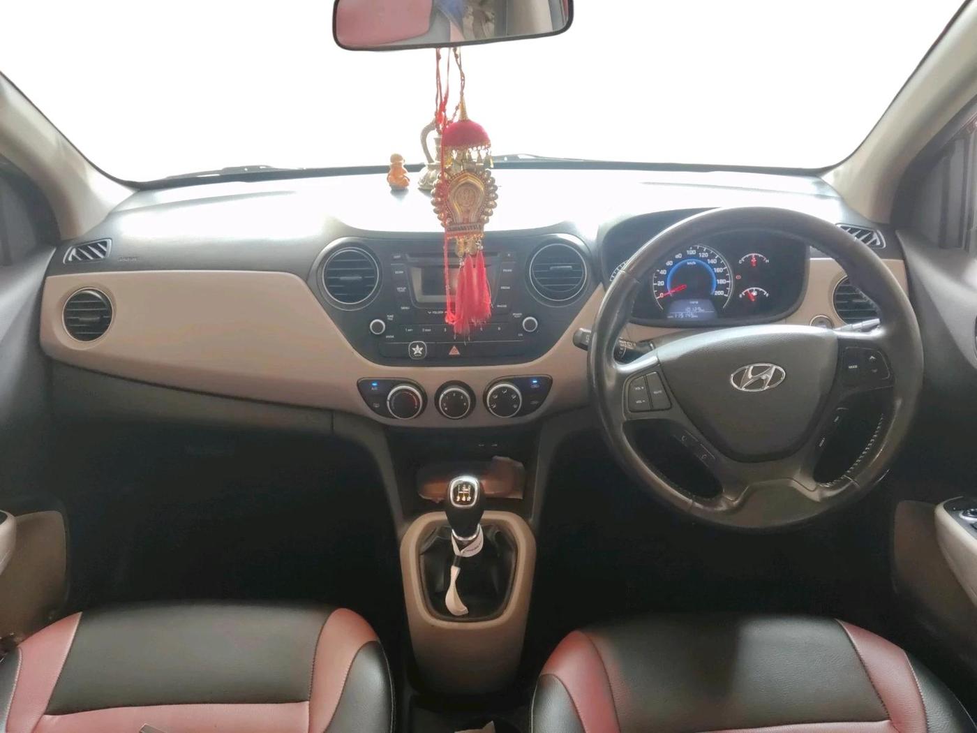 2014 Hyundai Grand i10 ASTA 1.2 KAPPA VTVT, Petrol, Manual, 1,15,147 km, interior