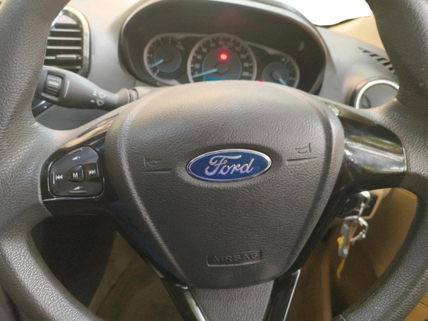 2015 Ford Figo Aspire TITANIUM1.5 DIESEL, Diesel, Manual, 85,860 km, interior