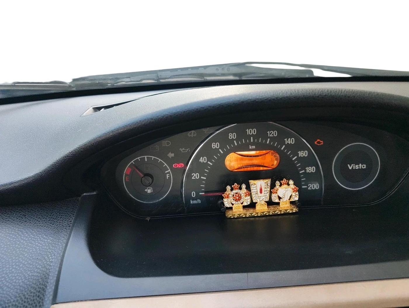 2011 Tata Indica Vista AURA QUADRAJET, Diesel, Manual, 11,00,026 km, interior