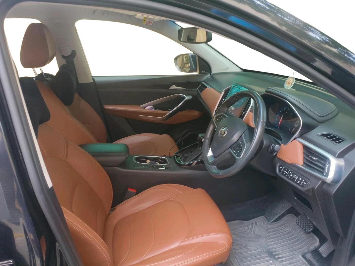 2021 MG HECTOR PLUS SHARP 1.5 PETROL TURBO CVT 6-STR, Petrol, Automatic, 31,944 km, interior