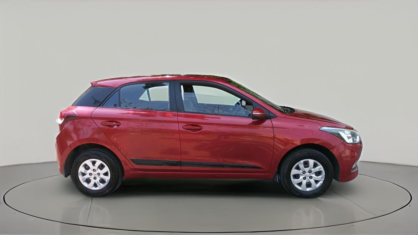 2016 Hyundai Elite i20 SPORTZ 1.4 CRDI, Diesel, Manual, 1,18,087 km, exterior