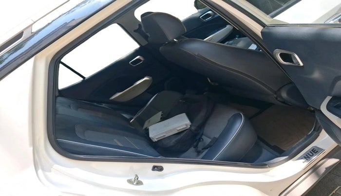 2019 Hyundai VENUE SX PLUS 1.0 TURBO DCT DUAL TONE, Petrol, Automatic, 1,15,879 km, interior