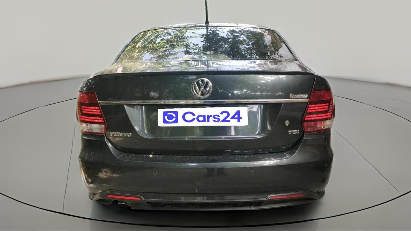 2019 Volkswagen Vento 1.2 TSI HIGHLINE PLUS AT, Petrol, Automatic, 64,055 km, exterior