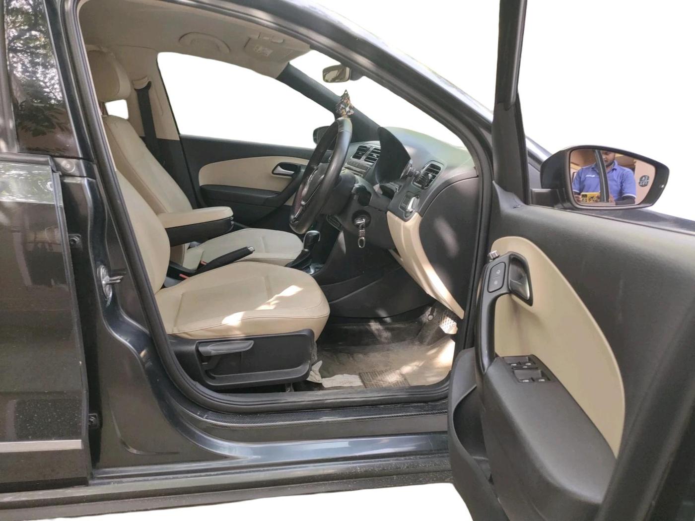 2019 Volkswagen Vento 1.2 TSI HIGHLINE PLUS AT, Petrol, Automatic, 64,055 km, interior
