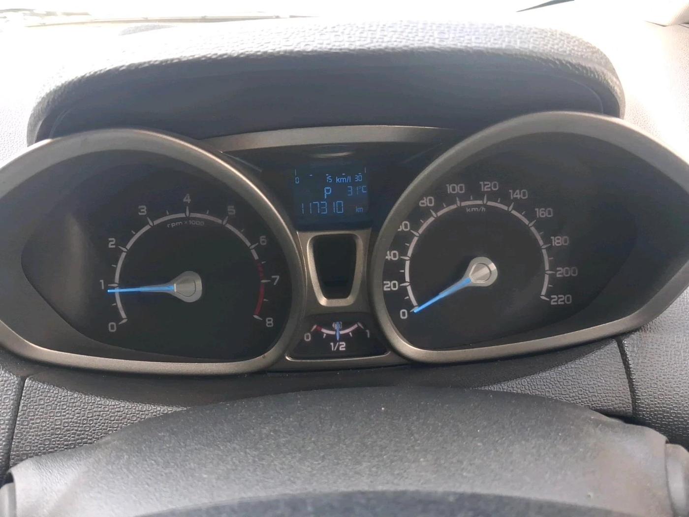 2015 Ford Ecosport TITANIUM 1.5L PETROL AT, Petrol, Automatic, 1,17,310 km, interior