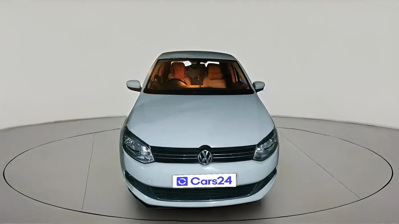 2011 Volkswagen Vento HIGHLINE 1.6 MPI, Petrol, Manual, 87,381 km, exterior