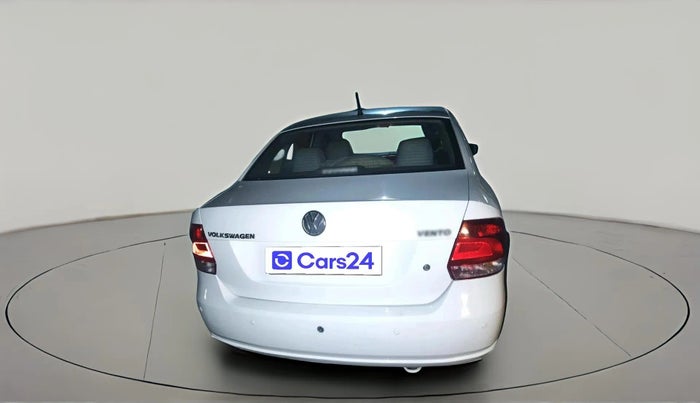 2011 Volkswagen Vento HIGHLINE 1.6 MPI, Petrol, Manual, 87,381 km, exterior