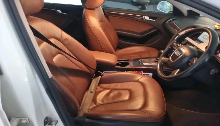 2010 Audi A4 2.0 TFSI, Petrol, Automatic, 1,02,511 km, interior