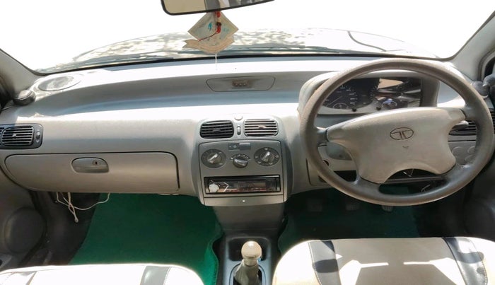 2005 Tata Indica V2 DLS, Diesel, Manual, 1,00,910 km, interior