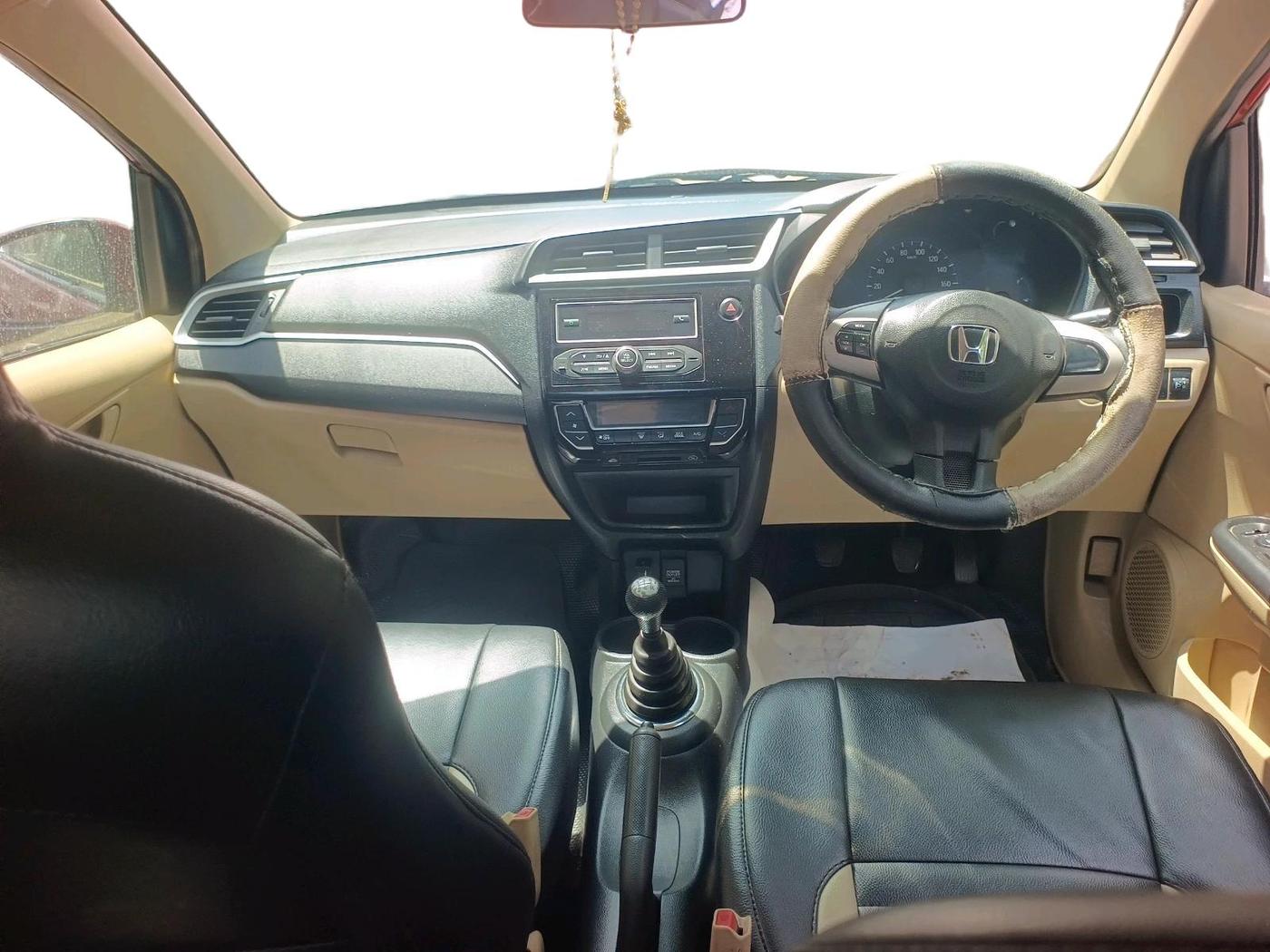 2017 Honda Amaze 1.2L I-VTEC S OPT, Petrol, Manual, 44,707 km, interior