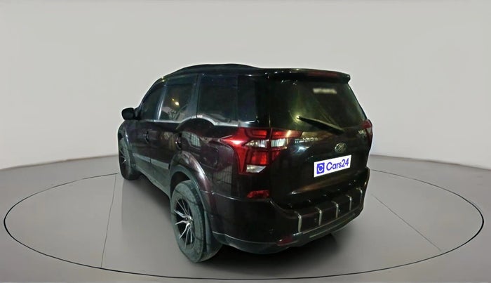 2018 Mahindra XUV500 W7, Diesel, Manual, 1,25,098 km, exterior