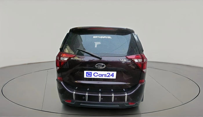 2018 Mahindra XUV500 W7, Diesel, Manual, 1,25,098 km, exterior