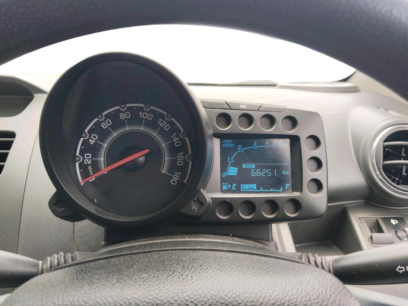 2011 Chevrolet Beat PS PETROL, Petrol, Manual, 66,251 km, interior
