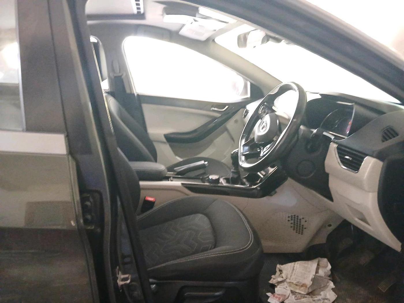 2021 Tata NEXON XZ PLUS (O) PETROL, Petrol, Manual, 31,919 km, interior
