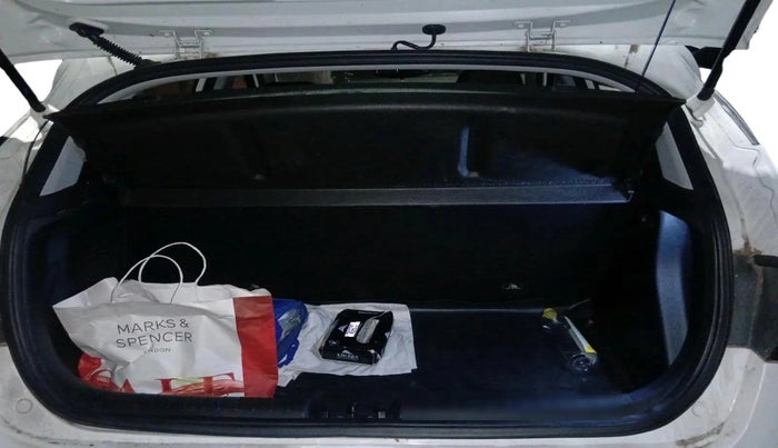 2021 Hyundai NEW I20 ASTA (O) 1.0 TURBO GDI DCT, Petrol, Automatic, 49,307 km, exterior