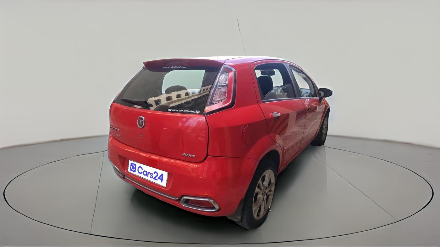 2016 Fiat Punto EVO EMOTION 1.3 MULTIJET, Diesel, Manual, 1,10,752 km, exterior