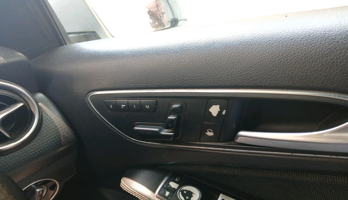 2014 Mercedes Benz A Class A180 CDI STYLE, Diesel, Automatic, 1,43,949 km, interior