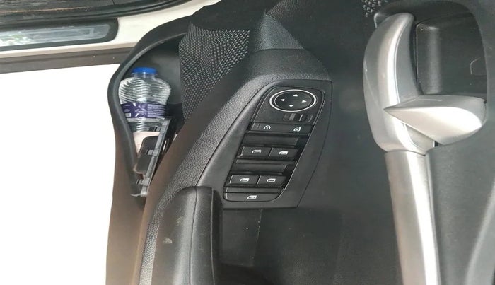 2022 KIA SELTOS HTK 1.5 PETROL, Petrol, Manual, 26,275 km, interior