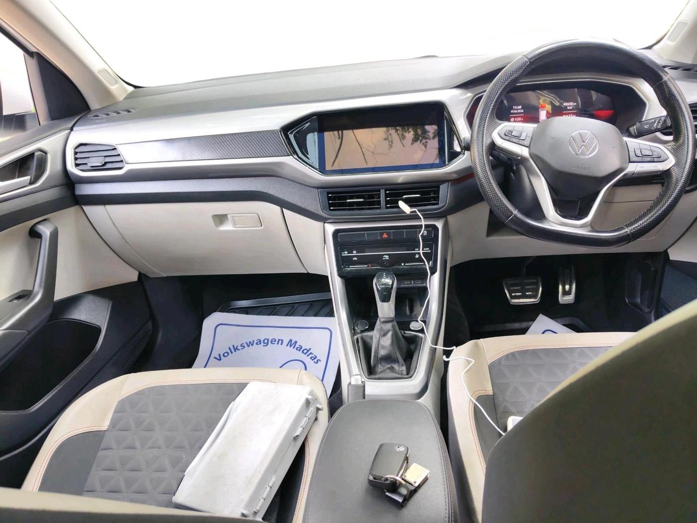 2022 Volkswagen TAIGUN GT PLUS 1.5 TSI DSG, Petrol, Automatic, 42,630 km, interior