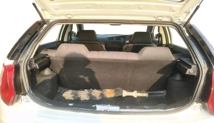 2018 Tata Bolt XE QUADRAJET, Diesel, Manual, 2,18,089 km, exterior