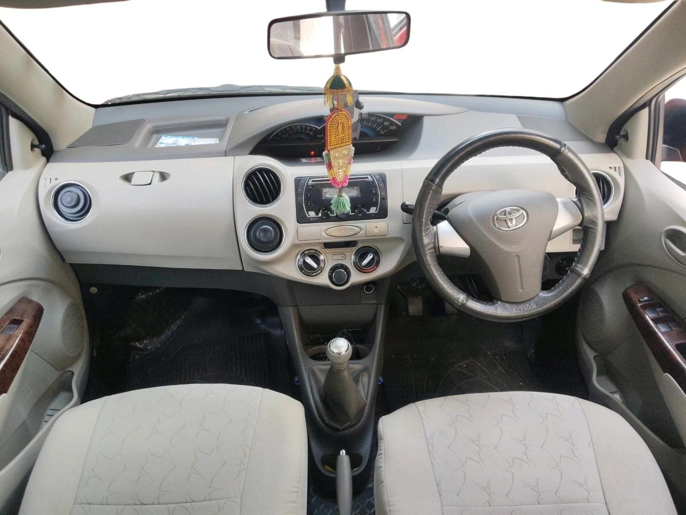 2013 Toyota Etios V, Petrol, Manual, 26,070 km, interior