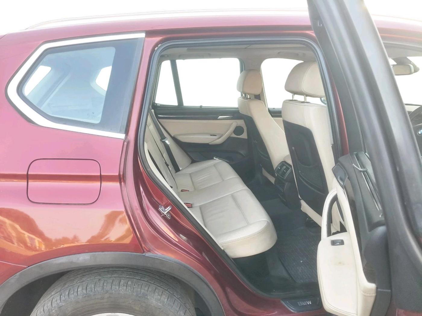 2011 BMW X3 XDRIVE 20D, Diesel, Automatic, 97,506 km, interior