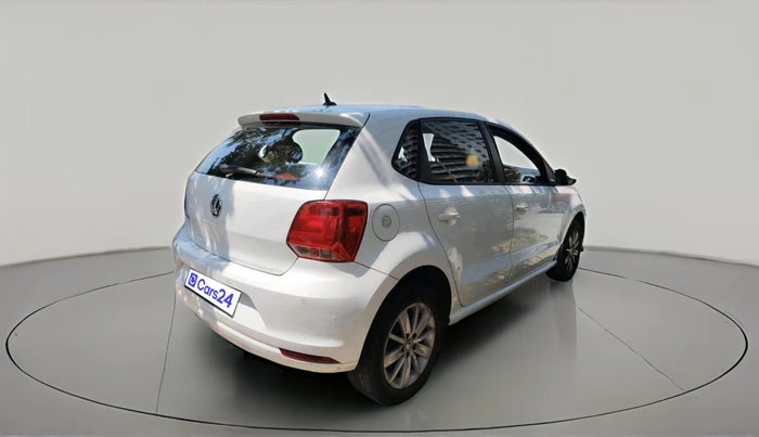 2017 Volkswagen Polo HIGHLINE1.2L, Petrol, Manual, 1,19,094 km, exterior