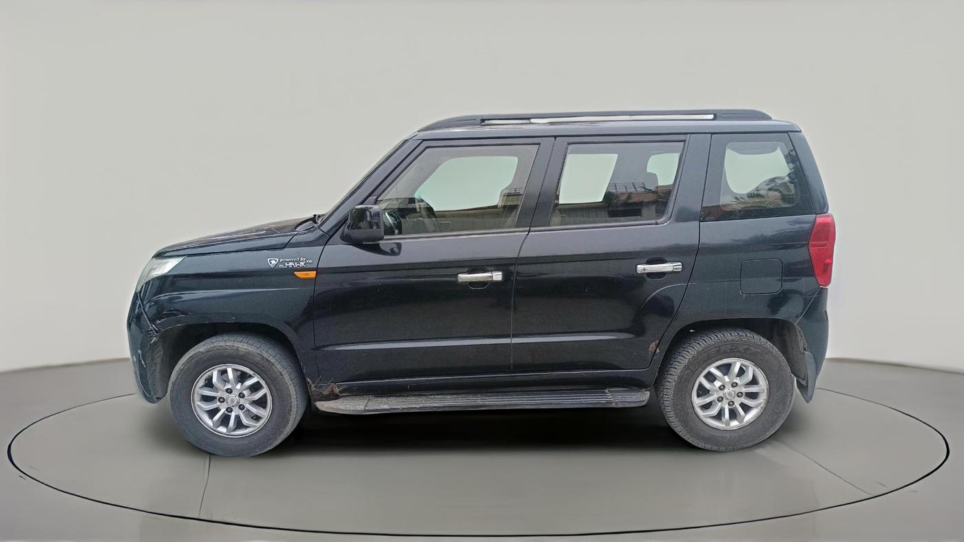 2017 Mahindra TUV300 T8, Diesel, Manual, 1,19,563 km, exterior