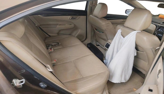 2016 Maruti Ciaz ZDI+ SHVS, Diesel, Manual, 2,05,835 km, interior