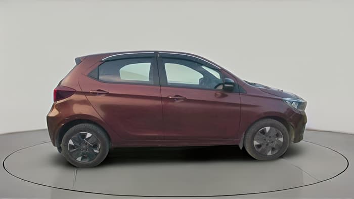 2025 Tata Tiago XT PETROL, Petrol, Manual, 10,819 km, exterior