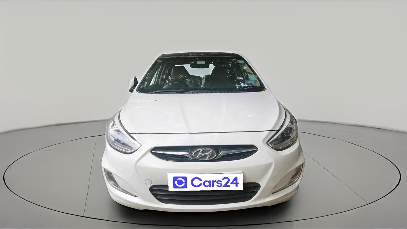 2014 Hyundai Verna FLUIDIC 1.6 VTVT SX, Petrol, Manual, 1,01,524 km, exterior