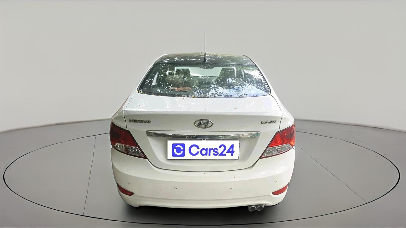 2014 Hyundai Verna FLUIDIC 1.6 VTVT SX, Petrol, Manual, 1,01,524 km, exterior