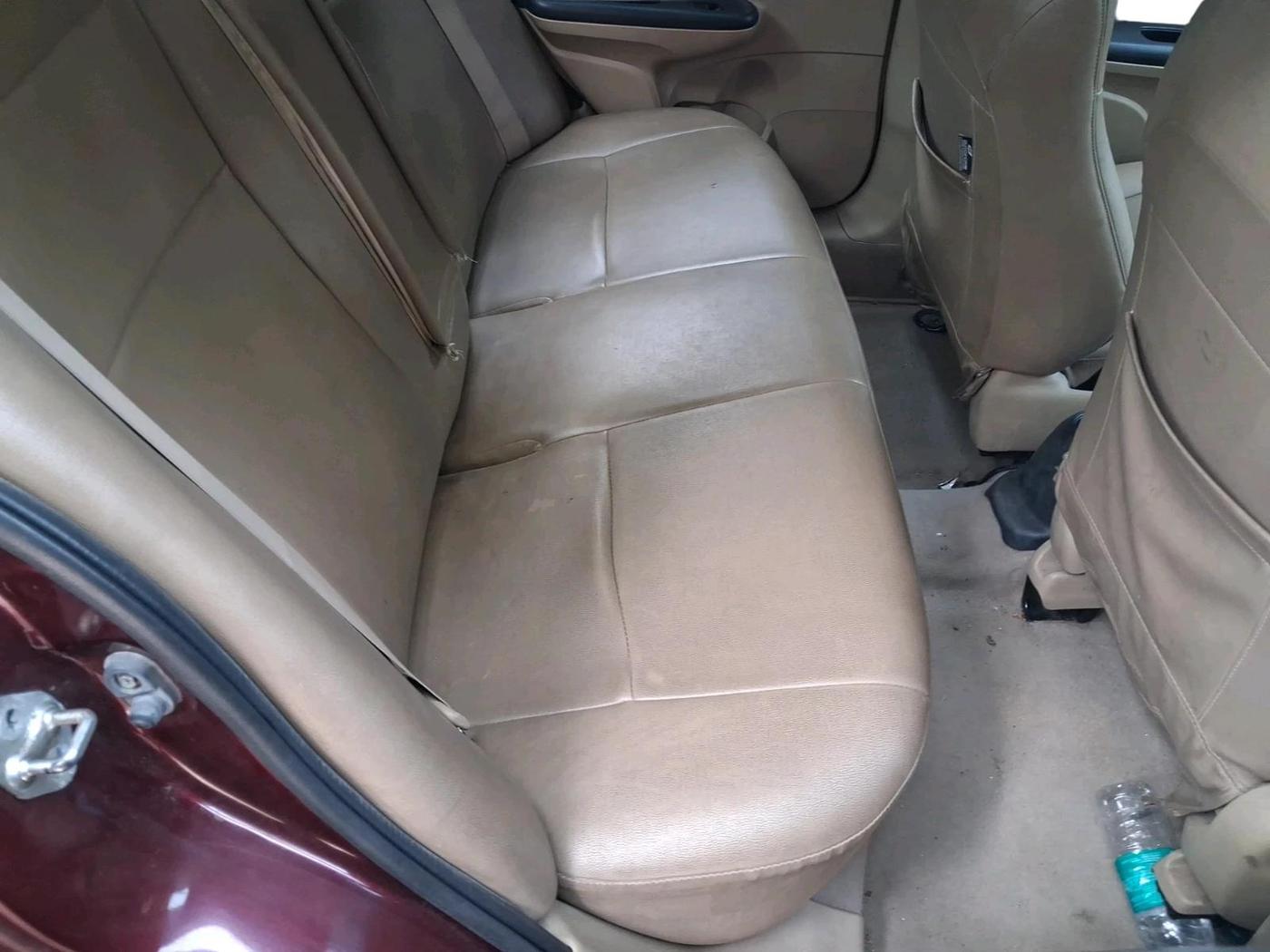 2015 Honda Amaze 1.2L I-VTEC VX AT, Petrol, Automatic, 1,03,201 km, interior