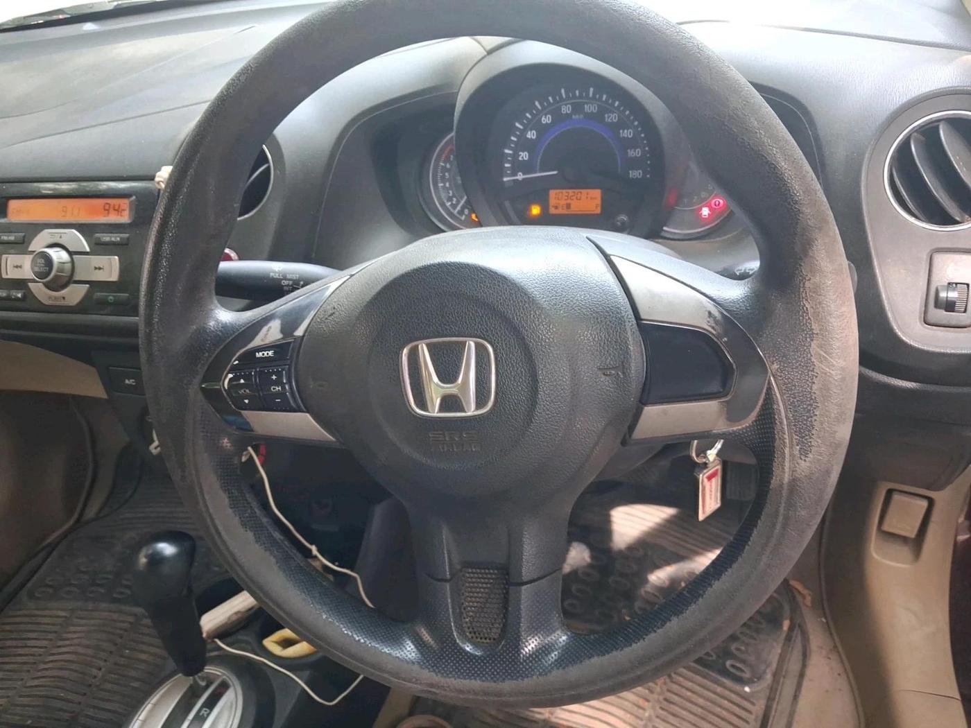 2015 Honda Amaze 1.2L I-VTEC VX AT, Petrol, Automatic, 1,03,201 km, interior