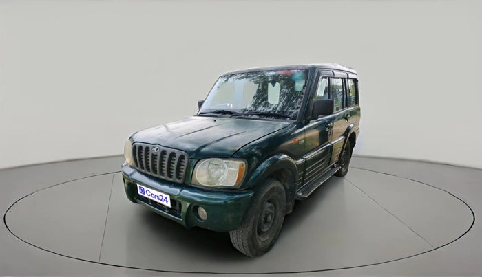 2002 Mahindra Scorpio 2.6 TURBO 8 STR, Diesel, Manual, 1,51,186 km, exterior