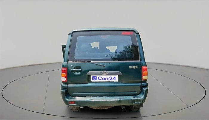 2002 Mahindra Scorpio 2.6 TURBO 8 STR, Diesel, Manual, 1,51,186 km, exterior