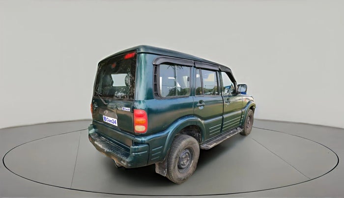 2002 Mahindra Scorpio 2.6 TURBO 8 STR, Diesel, Manual, 1,51,186 km, exterior