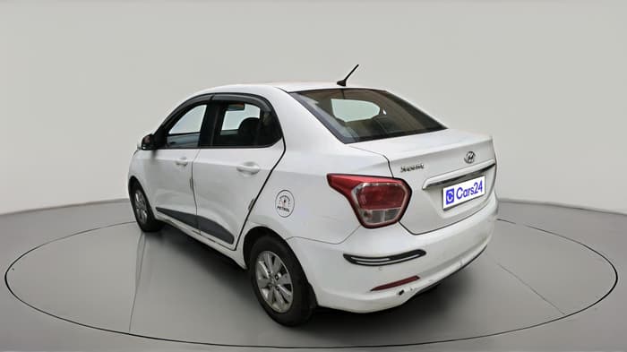2015 Hyundai Xcent S (O) 1.2, Petrol, Manual, 1,81,048 km, exterior