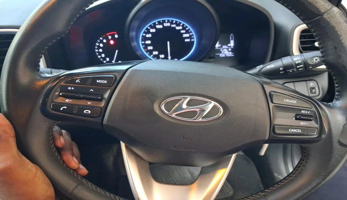 2021 Hyundai VENUE SX 1.0 TURBO, Petrol, Manual, 1,06,752 km, interior