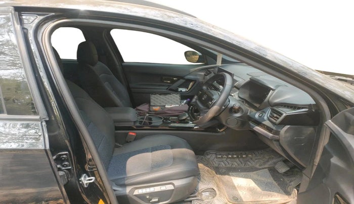 2025 Tata Harrier FEARLESS PLUS DARK EDITION AT, Diesel, Automatic, 3,691 km, interior