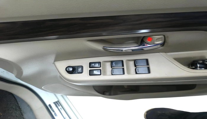 2021 Maruti Ertiga ZXI+ SHVS, Petrol, Manual, 46,172 km, interior