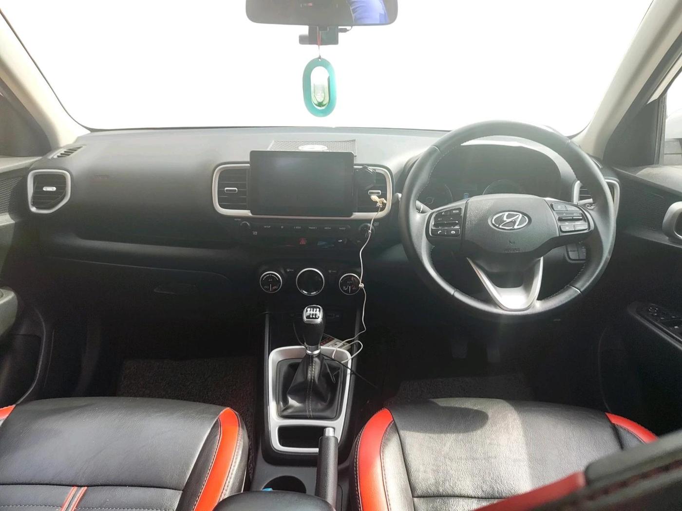 2021 Hyundai VENUE SX 1.0 TURBO IMT, Petrol, Manual, 58,154 km, interior