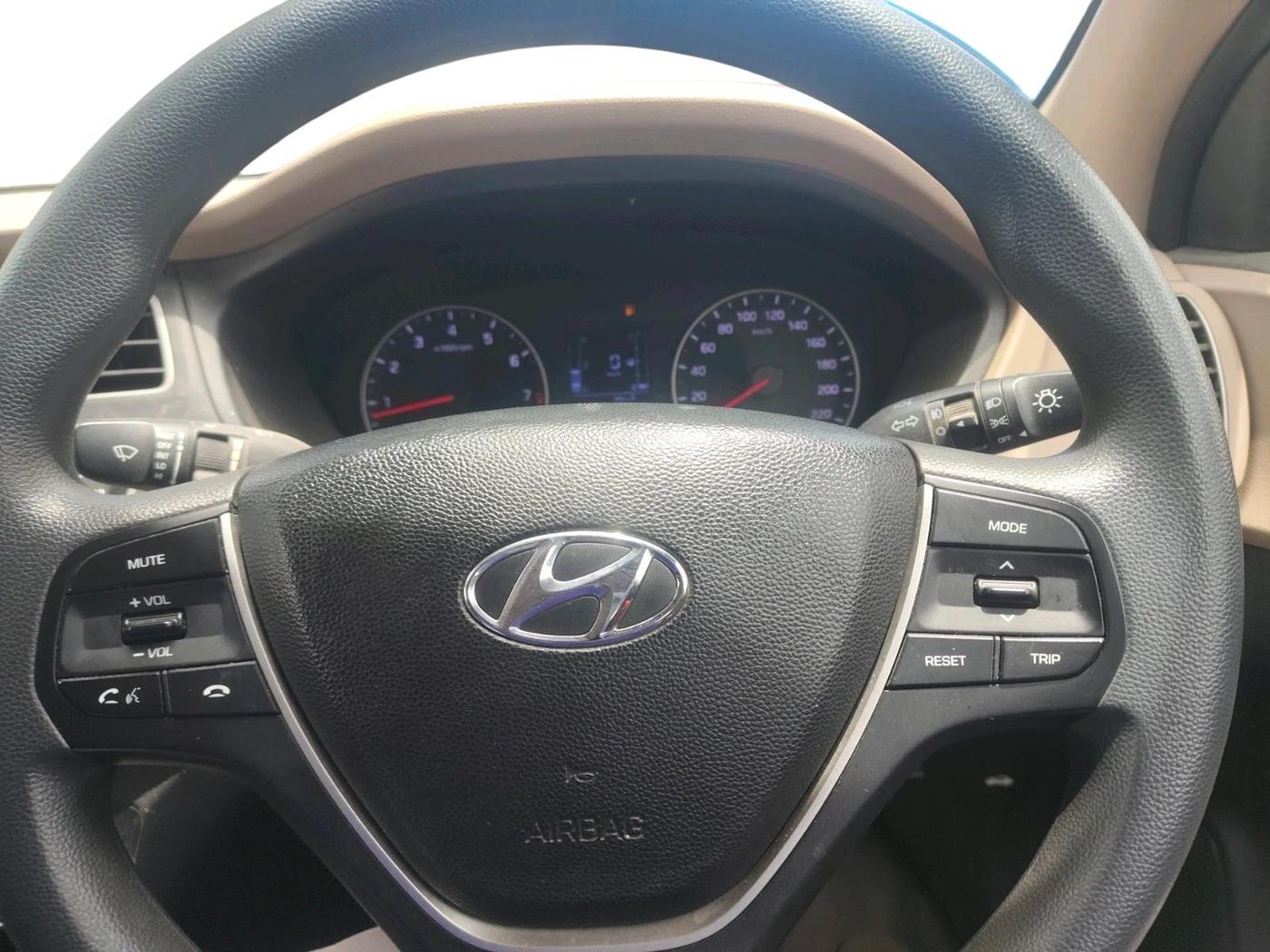 2018 Hyundai Elite i20 ASTA 1.2  CVT, Petrol, Automatic, 57,540 km, interior