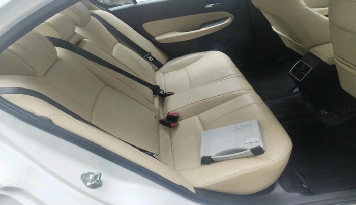 2022 Honda City 1.5L I-VTEC ZX CVT, Petrol, Automatic, 37,953 km, interior