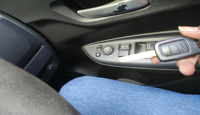 2017 Honda WR-V 1.2L I-VTEC VX MT, Petrol, Manual, 67,029 km, interior