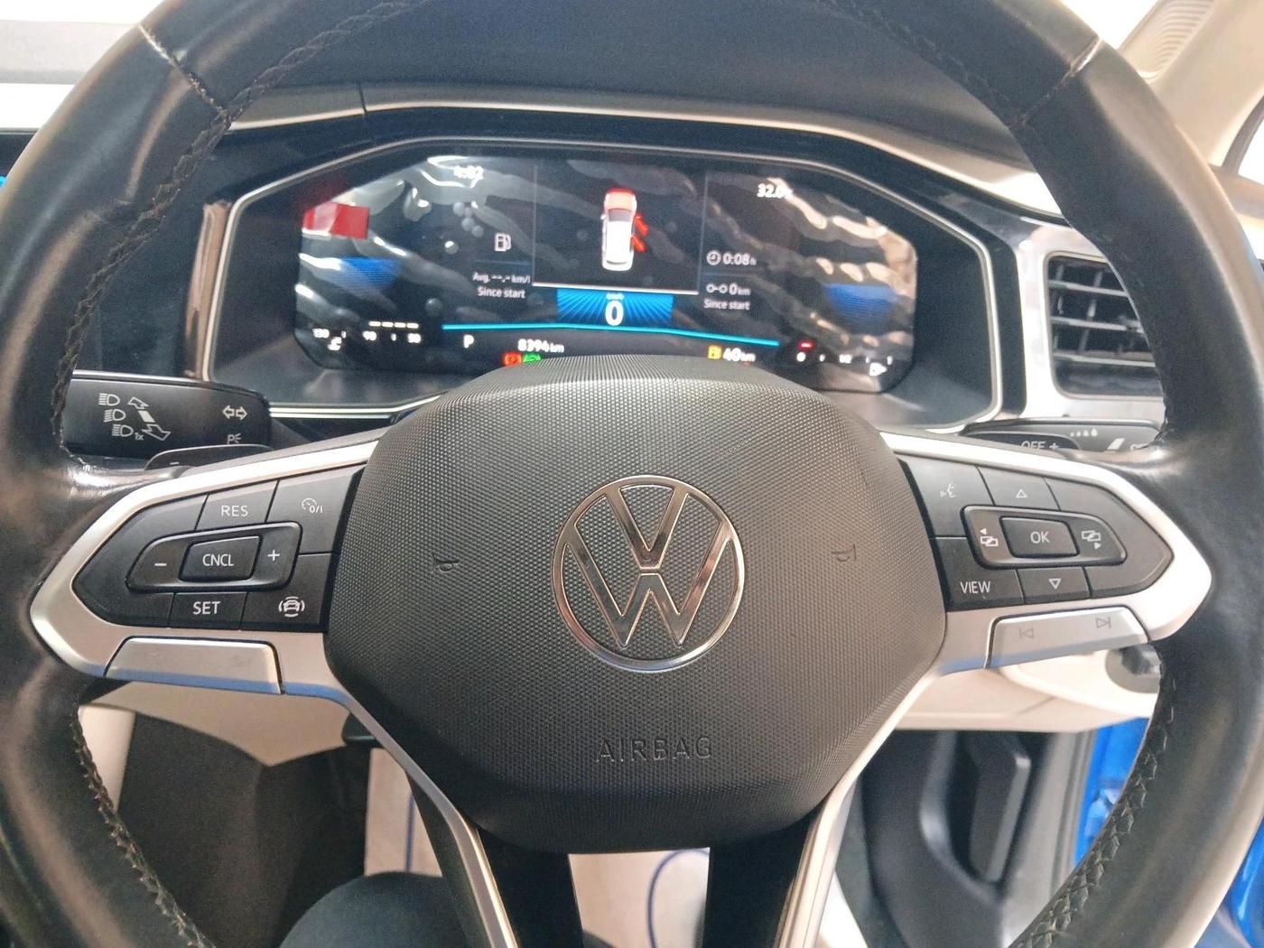 2023 Volkswagen VIRTUS TOPLINE TSI 1.0 AT, Petrol, Automatic, 8,396 km, interior