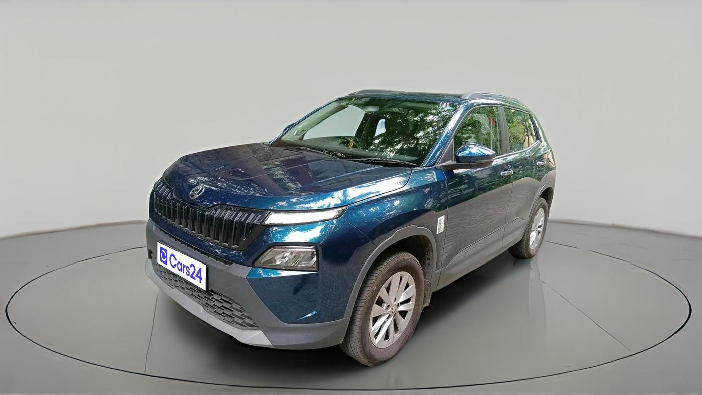 2025 Skoda KUSHAQ  Signature 1.0L TSI MT , Petrol, Manual, 13,231 km, exterior