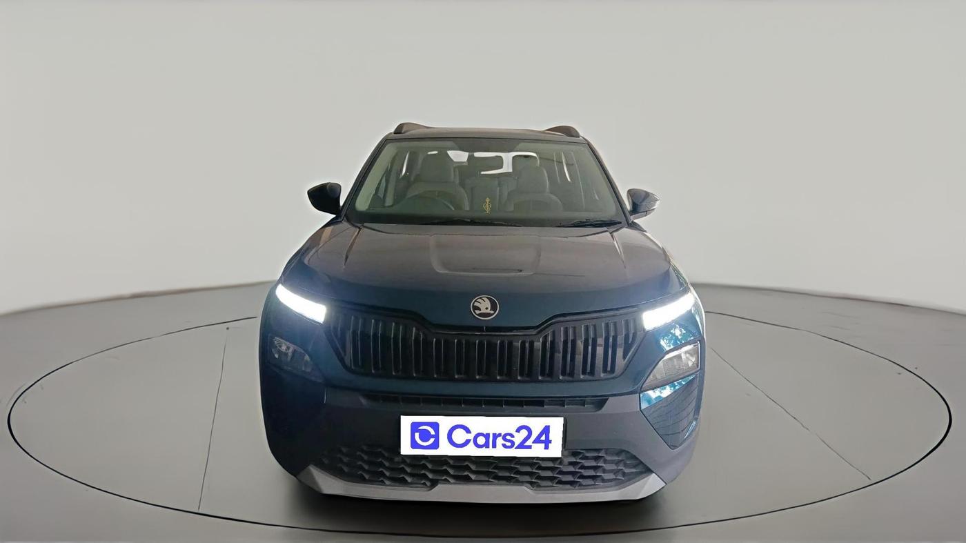 2025 Skoda KUSHAQ  Signature 1.0L TSI MT , Petrol, Manual, 13,231 km, exterior