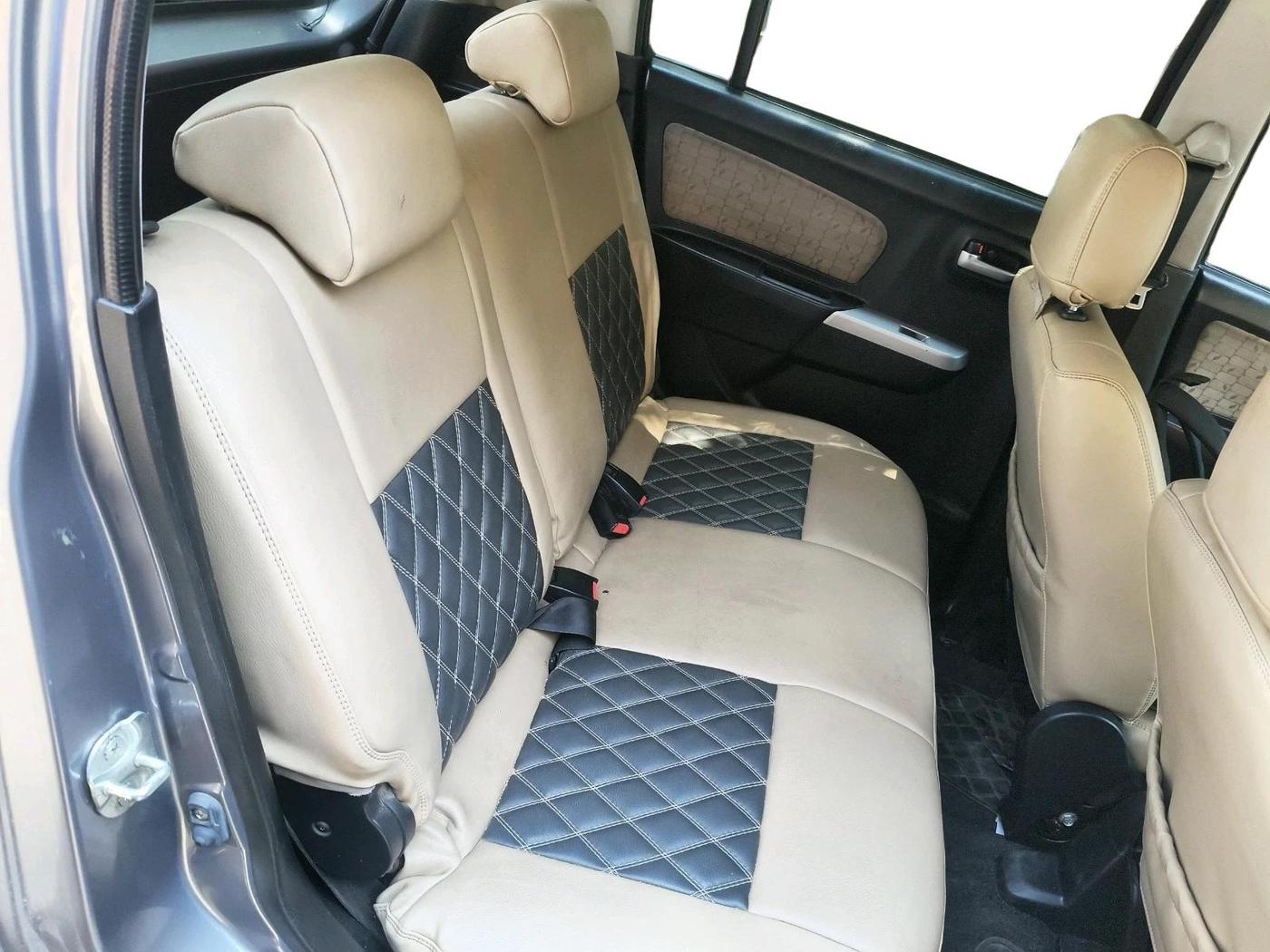 2013 Maruti Wagon R 1.0 VXI, Petrol, Manual, 43,801 km, interior